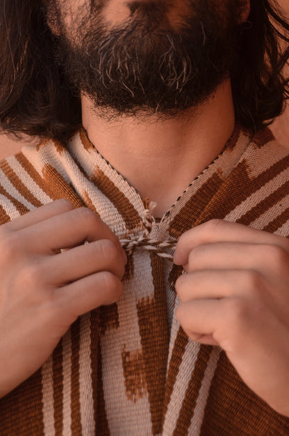 Poncho "De Lamadrid" Obra en Telar Criollo