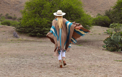 Poncho "Belgrano" Telar Criollo