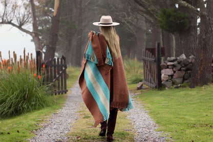 Poncho "Dorrego" Telar Criollo