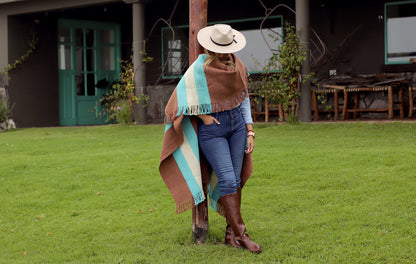 Poncho "Dorrego" Telar Criollo