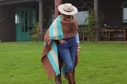 Poncho "Dorrego" Telar Criollo