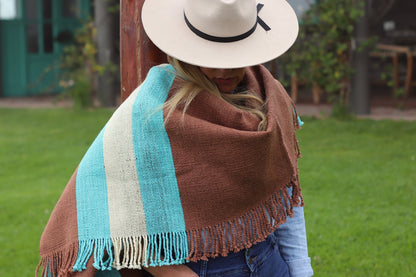 Poncho "Dorrego" Telar Criollo