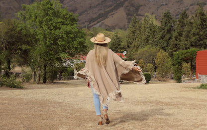 Poncho “San Carlo” Hilos de Oveja