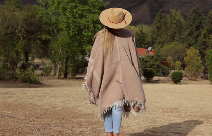 Poncho “San Carlo” Hilos de Oveja