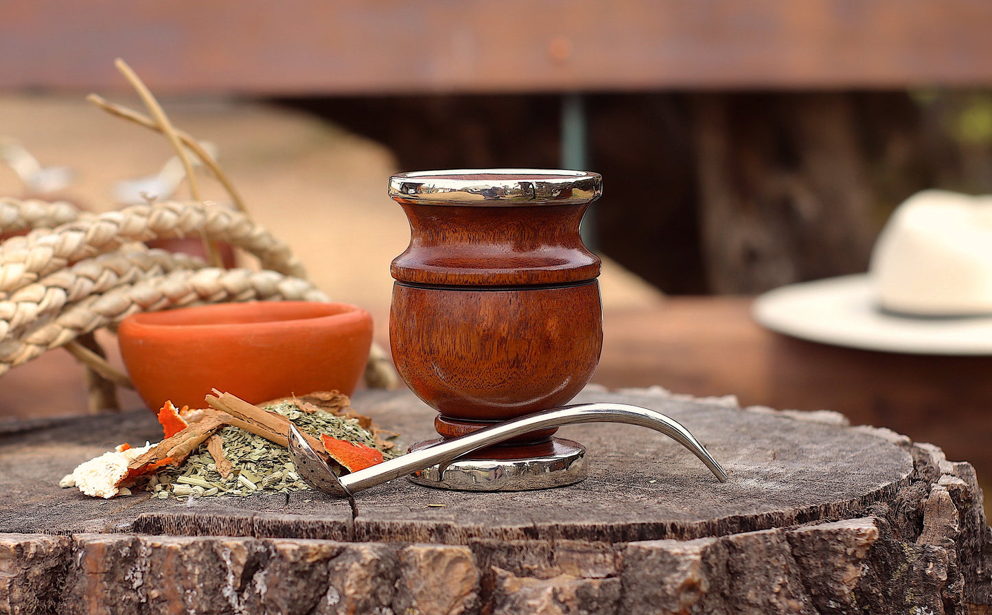 Mate Algarrobo y Bombilla Alpaca