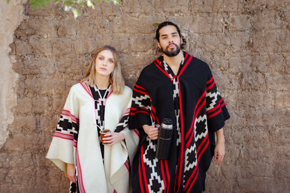 Poncho "Cayetana" Obra en Telar Criollo