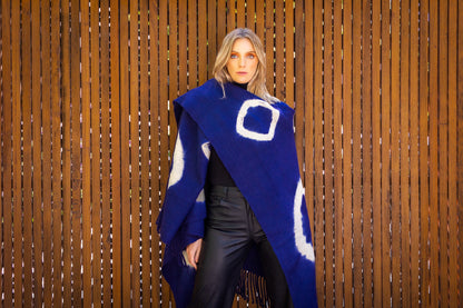 Poncho "Viamonte" Obra en Telar Criollo