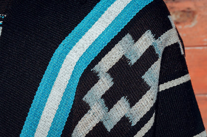 Poncho "Saenz Peña" Obra en Telar Criollo