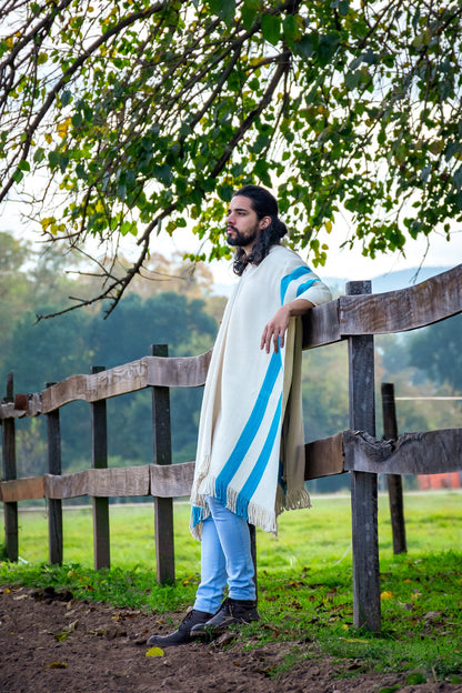 Poncho "San Martin" Obra en Telar Criollo