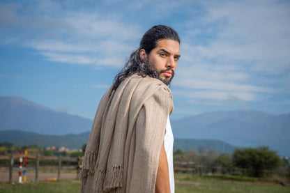 Ruana Hombre "Cafayate" Hilos de Llama