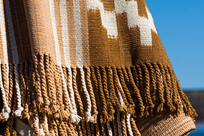 Poncho "Lavalle" Obra en Telar Criollo